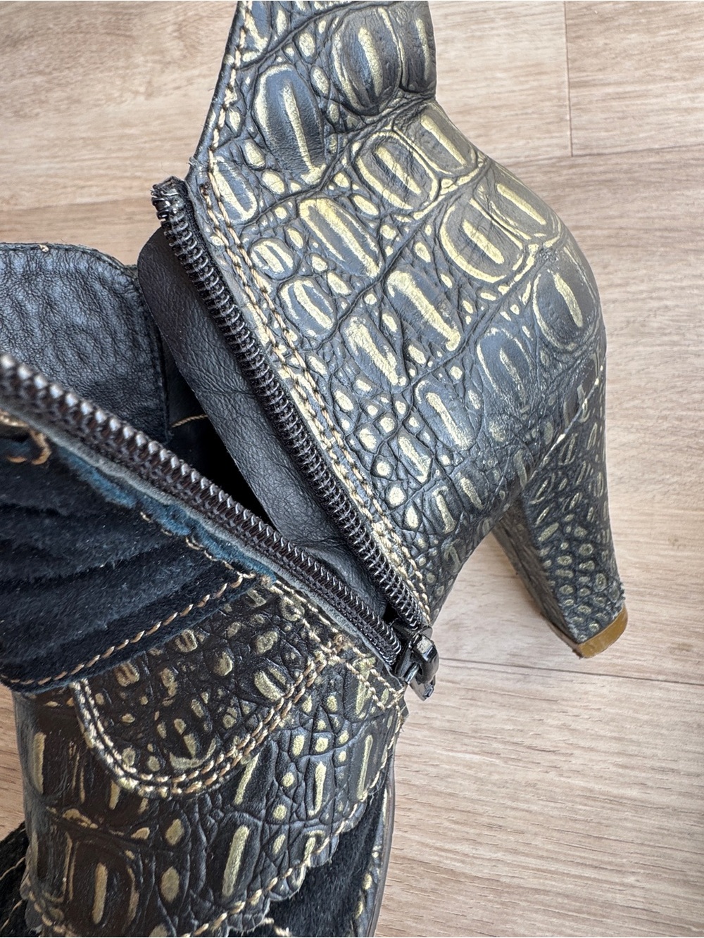 Irregular Choice Miaow Ankle Heeled Booties Black 38 WitchyCore Cat Lovers Witch - Picture 4 of 14